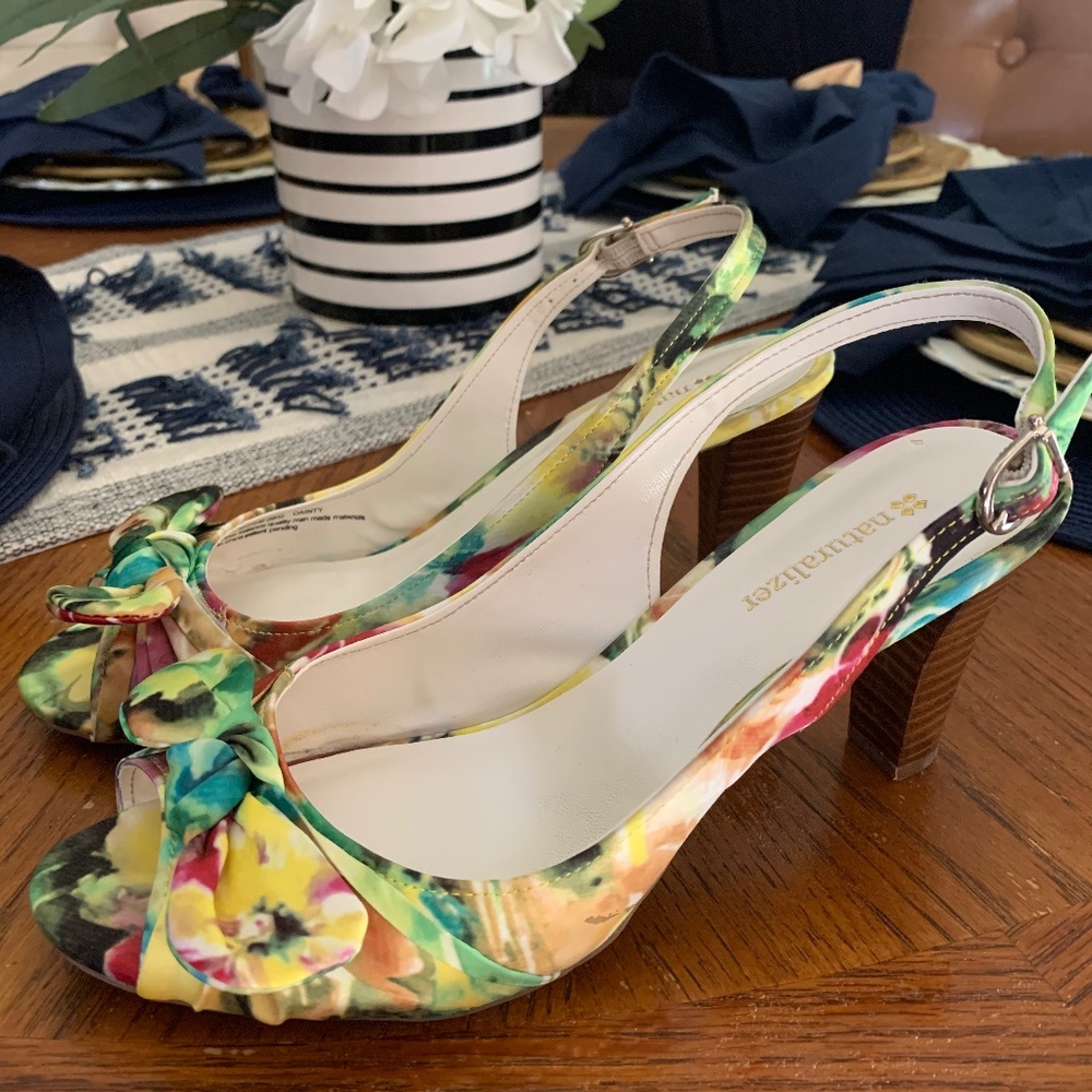 Dainty Multi-Floral Heels